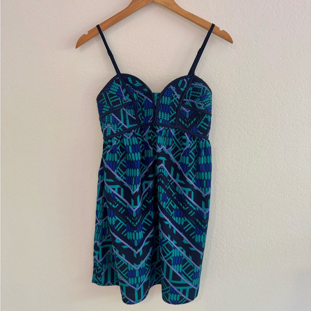 Size M Blue and Turquoise Geometric Sleeveless Dress